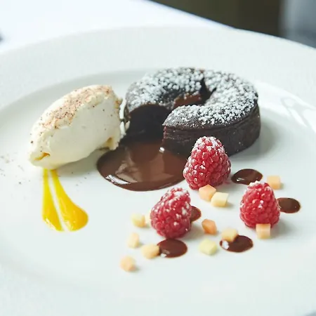 The At Ballykealey Hotell *