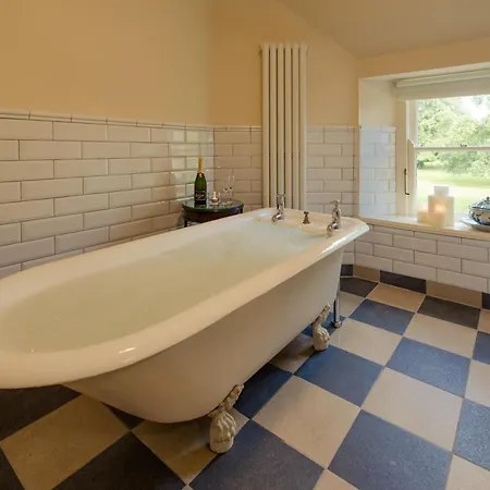 The At Ballykealey Carlow