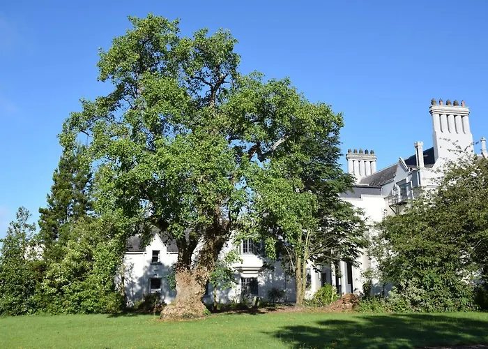 The At Ballykealey Отель